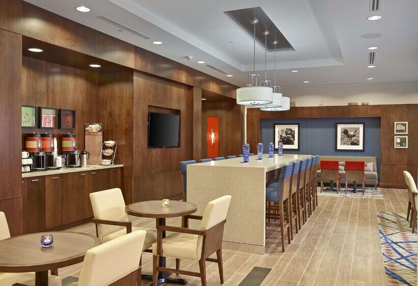 酒店 Hampton Inn By Hilton Halifax Downtown