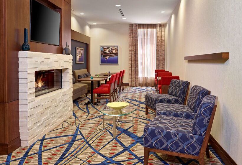 酒店 Hampton Inn By Hilton Halifax Downtown