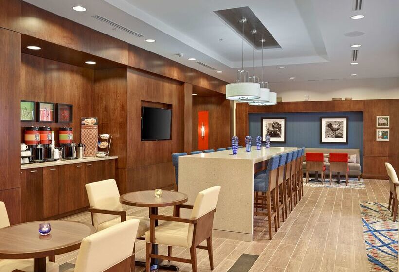 酒店 Hampton Inn By Hilton Halifax Downtown