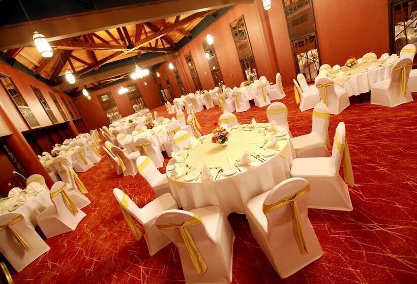 فندق Hikka Tranz By Cinnamon