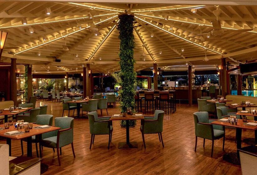 Отель Hilton Colombo