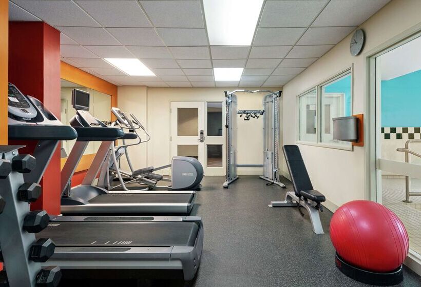 ホテル Hilton Garden Inn Saskatoon Downtown