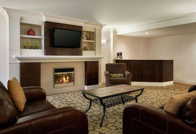 ホテル Hilton Garden Inn Saskatoon Downtown