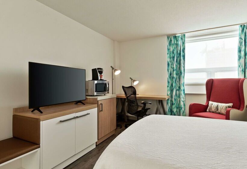 ホテル Hilton Garden Inn Saskatoon Downtown