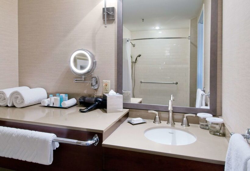 호텔 Hilton Saint John