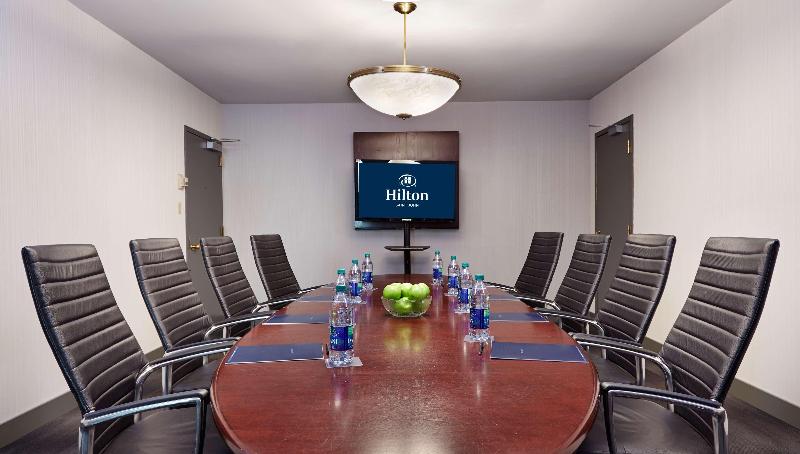 호텔 Hilton Saint John