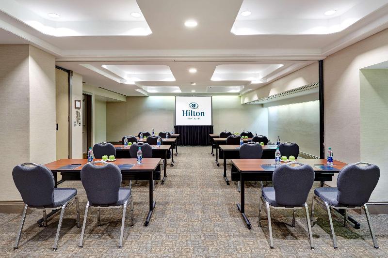 호텔 Hilton Saint John