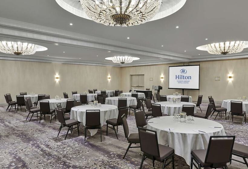 Hilton Toronto Airport Hotel & Suites