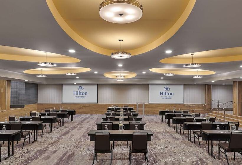 Hilton Toronto Airport Hotel & Suites
