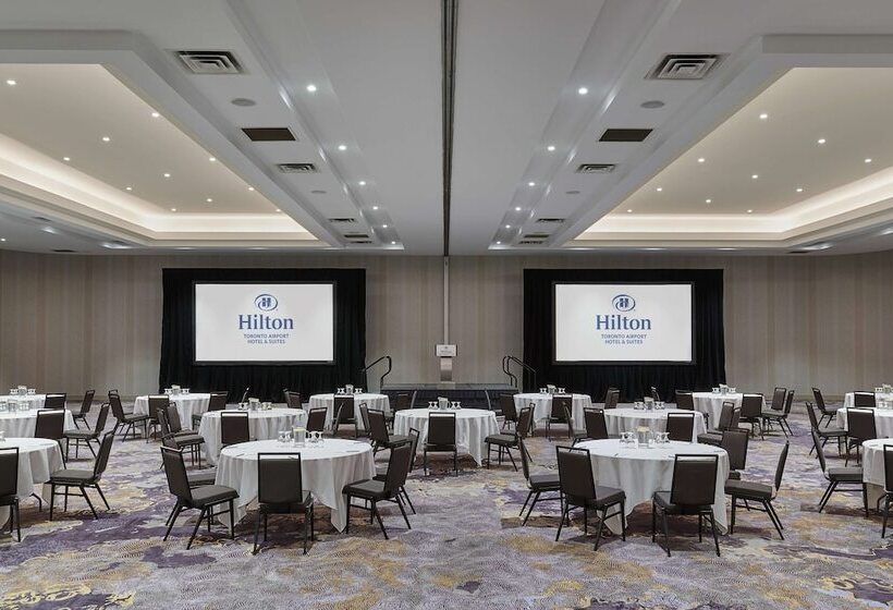 Hilton Toronto Airport Hotel & Suites
