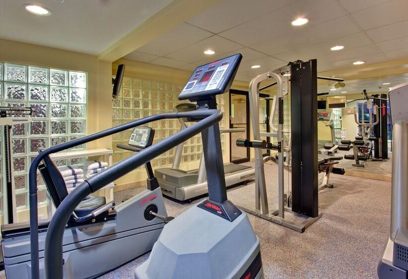 Szálloda Holiday Inn Express Red Deer, An Ihg