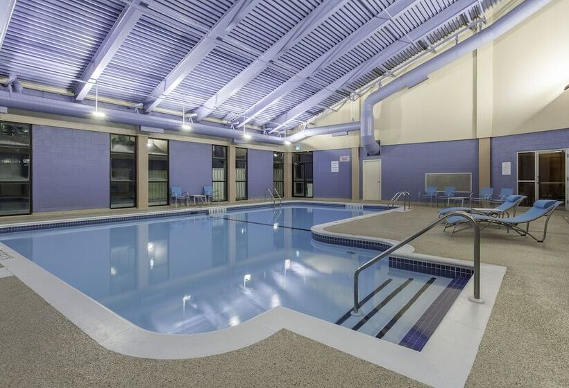 酒店 Holiday Inn Express & Suites Mississauga Toronto Southwest, An Ihg