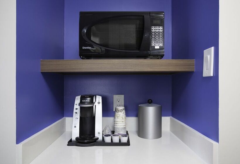 酒店 Holiday Inn Express & Suites Mississauga Toronto Southwest, An Ihg