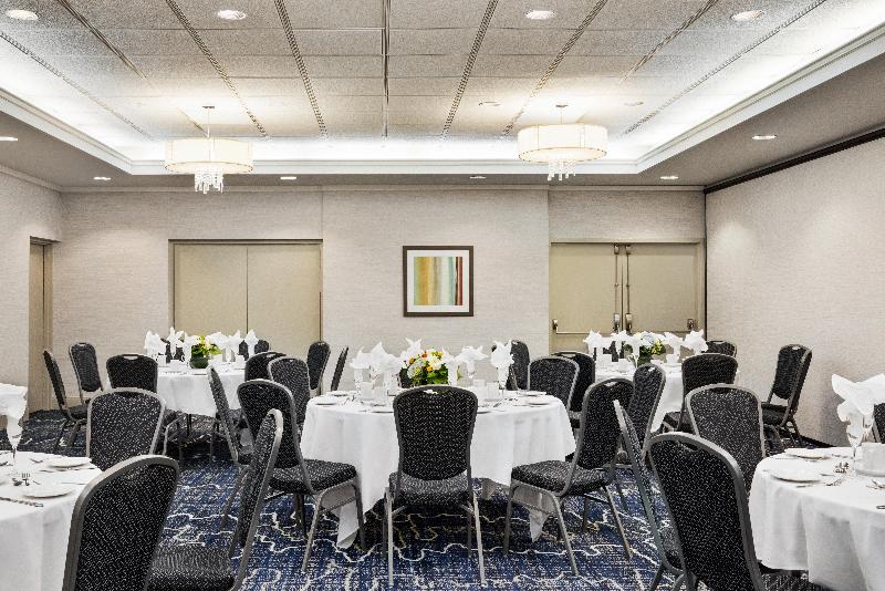 בית מלון כפרי Holiday Inn Express Vancouvermetrotown