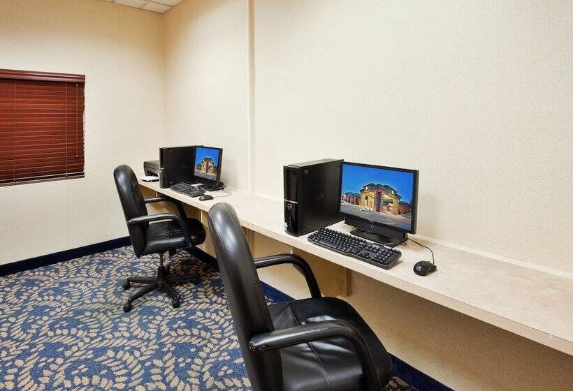 فندق Holiday Inn Hinton, An Ihg