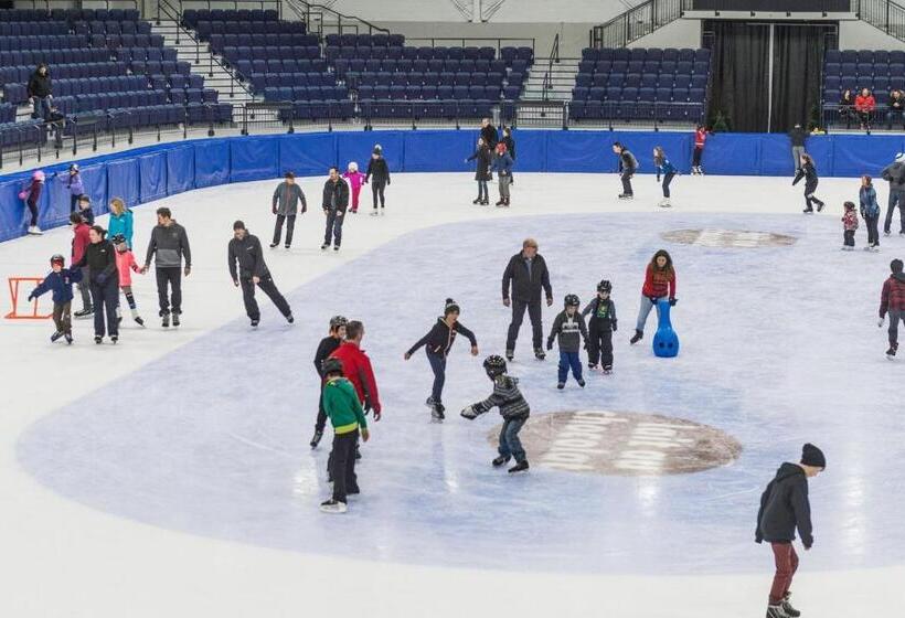 호텔 Holiday Inn Laval Montreal, An Ihg