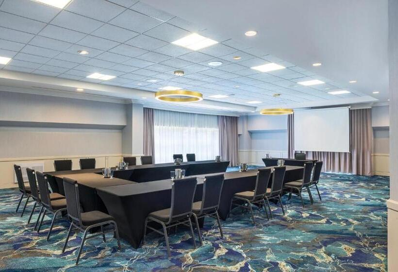 호텔 Holiday Inn Laval Montreal, An Ihg