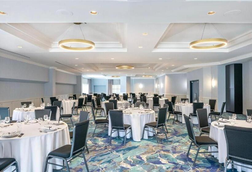 호텔 Holiday Inn Laval Montreal, An Ihg