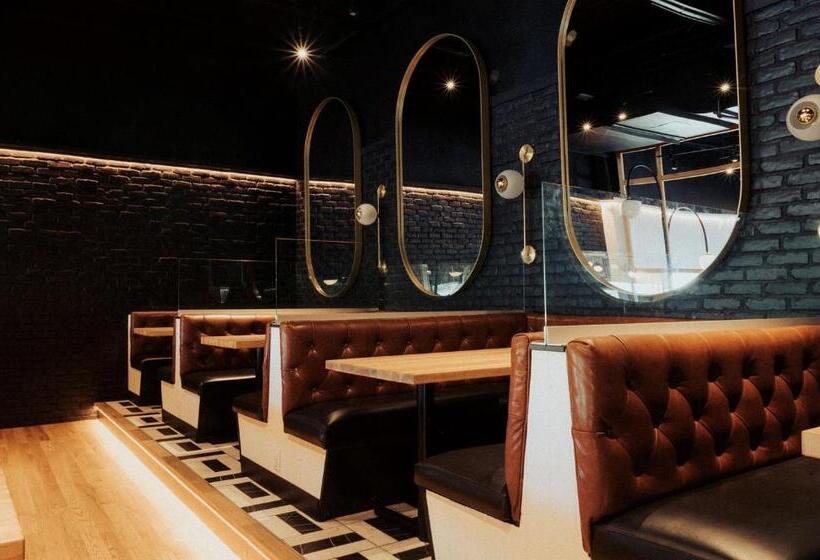 호텔 Holiday Inn Laval Montreal, An Ihg