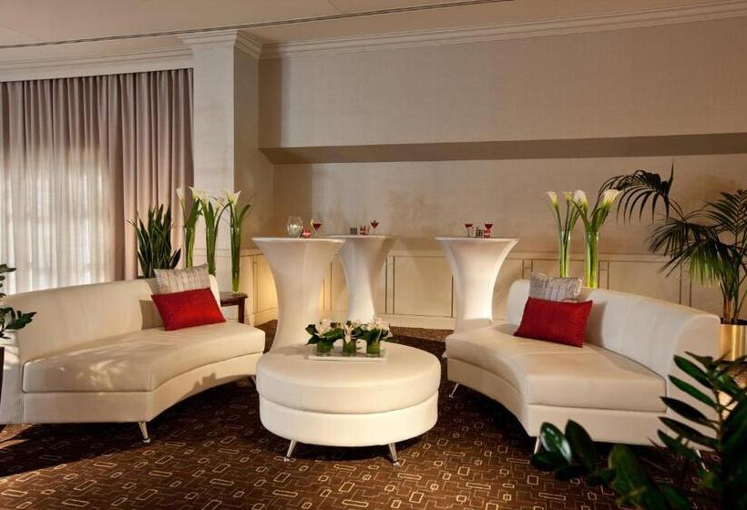 호텔 Holiday Inn Laval Montreal, An Ihg