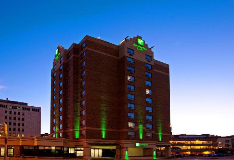 בית מלון כפרי Holiday Inn & Suites Winnipeg Downtown, An Ihg