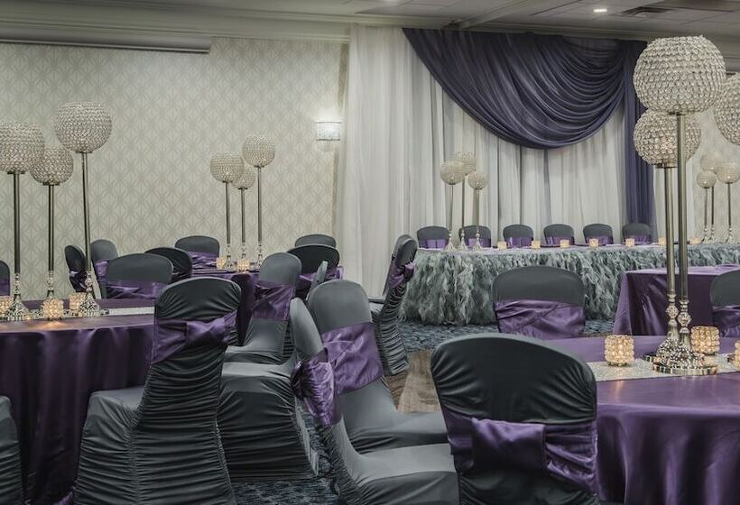 فندق Holiday Inn Winnipeg   Airport West, An Ihg