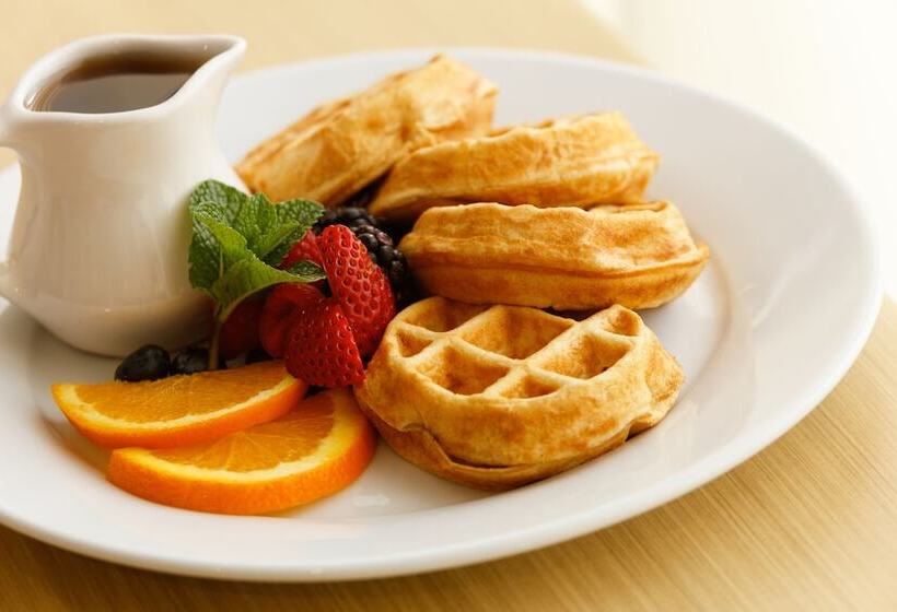 فندق Holiday Inn Winnipeg   Airport West, An Ihg