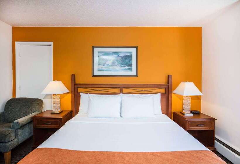 בית מלון כפרי Howard Johnson  By Wyndham Victoria