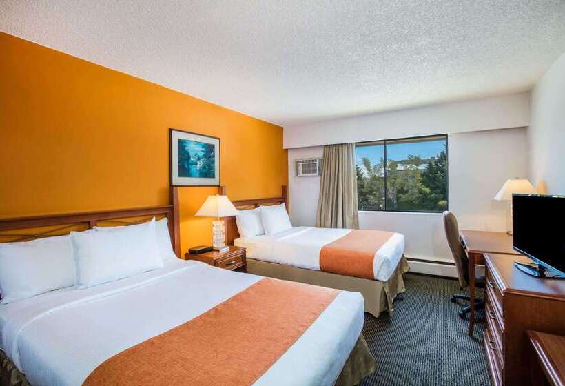 בית מלון כפרי Howard Johnson  By Wyndham Victoria