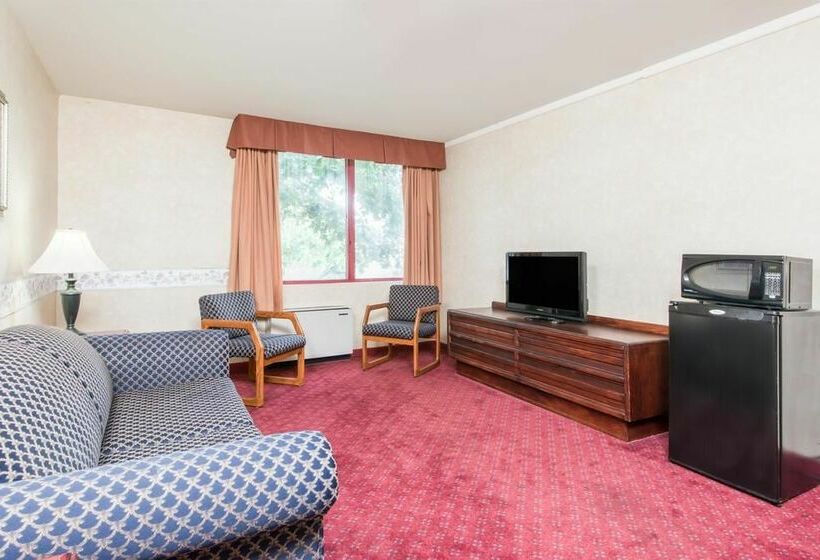 فندق Howard Johnson