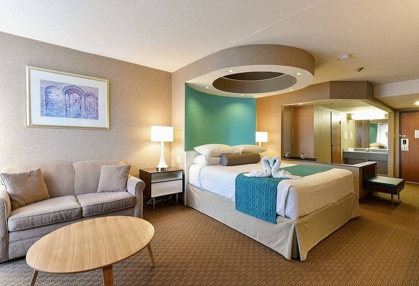 فندق Howard Johnson Plaza By Wyndham By The Falls Niagara Falls