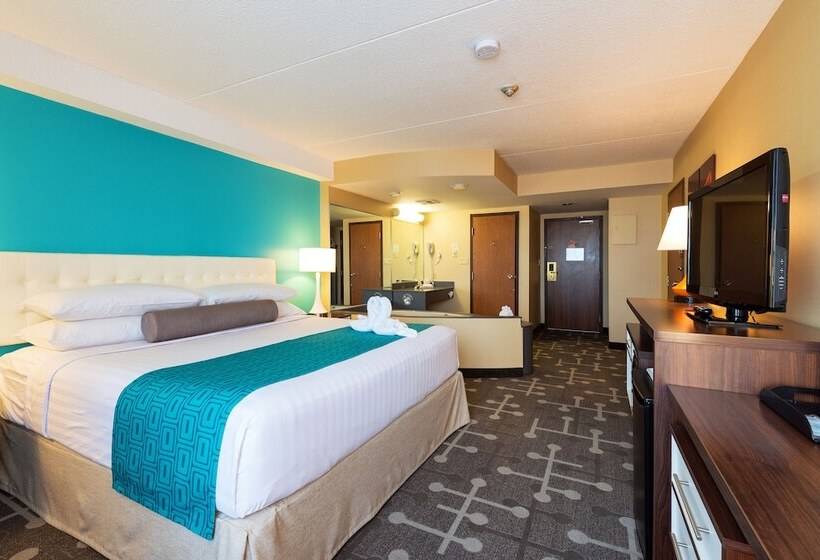 هتل Howard Johnson Plaza By Wyndham By The Falls Niagara Falls