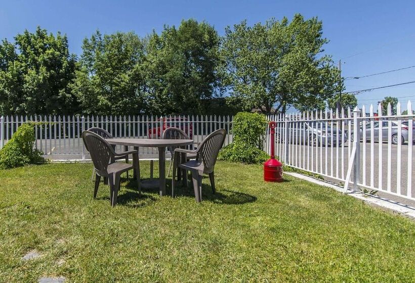 בית מלון כפרי Hôtel Le Principal