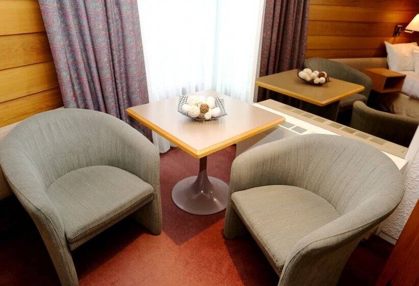 בית מלון כפרי Hôtels Gouverneur Rimouski