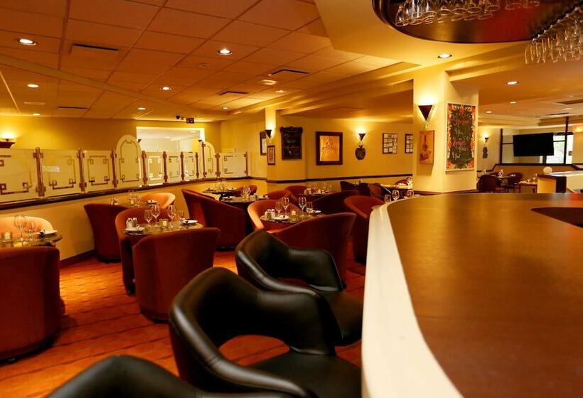 בית מלון כפרי Hôtels Gouverneur Rimouski