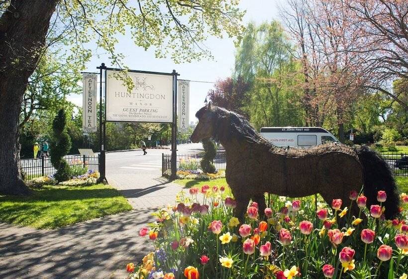 Huntingdon Hotel And Suites