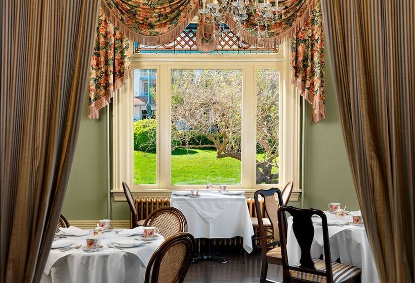 Huntingdon Hotel And Suites