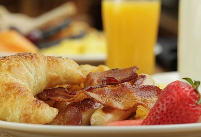 Huntingdon Hotel And Suites