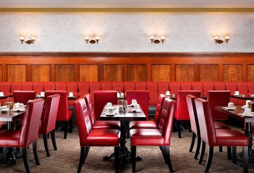 Huntingdon Hotel And Suites