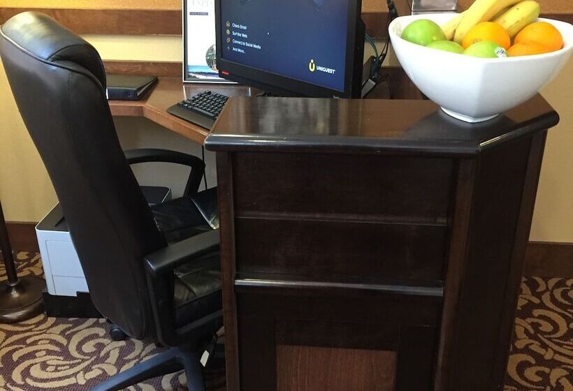 Inn On Prince Hotel And Conference Centre Truro