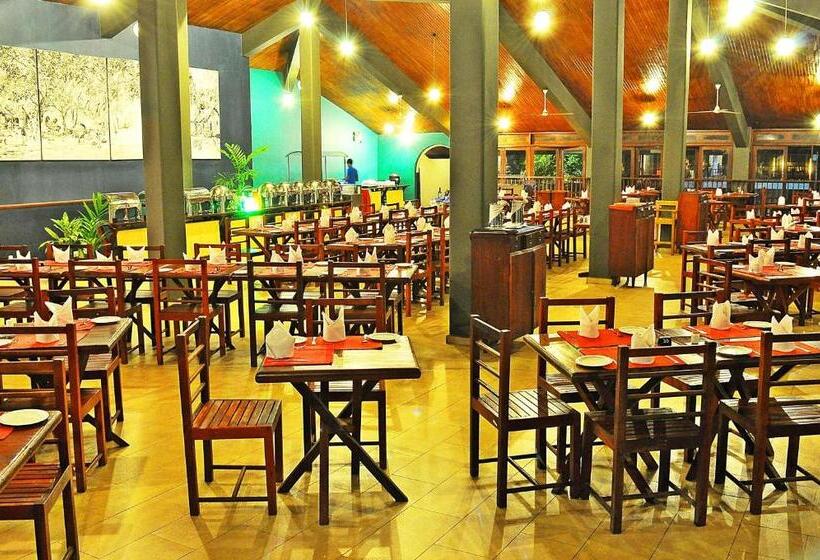 Отель Koggala Beach