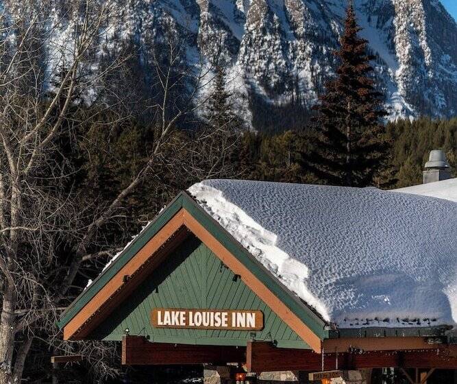 בית מלון כפרי Lake Louise Inn