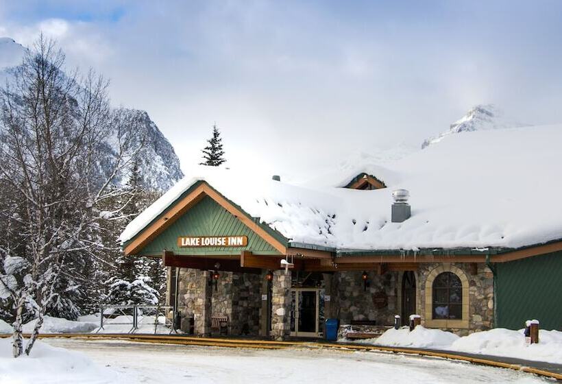 בית מלון כפרי Lake Louise Inn