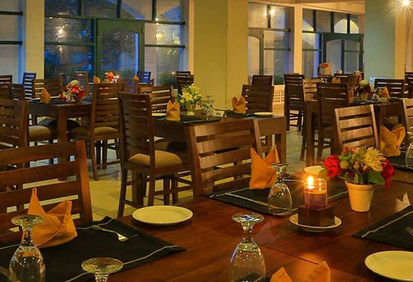 Отель Lanka Super Corals