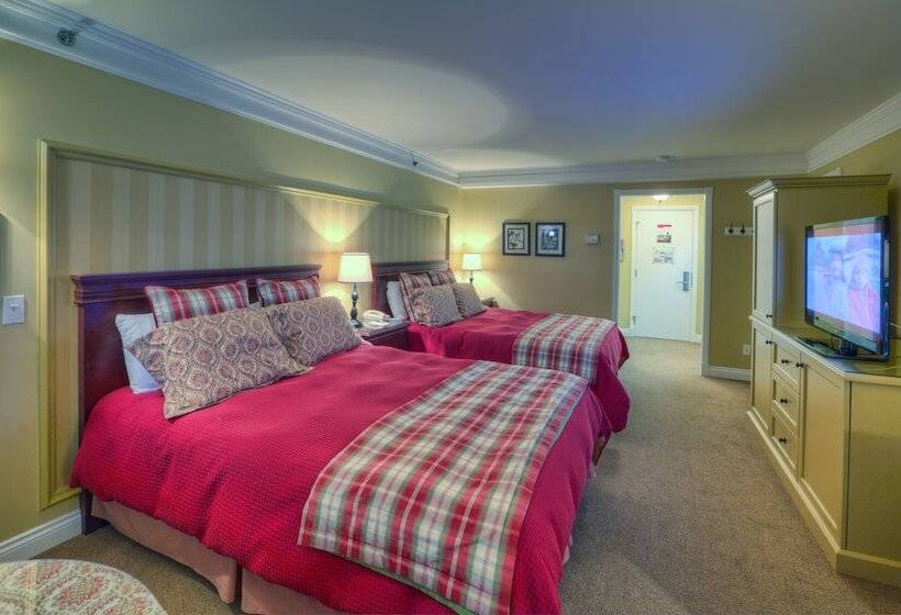 Отель Le Manoir Du Lac Delage