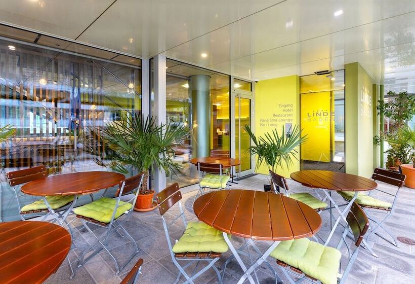 ホテル Linde   24h Self Check In