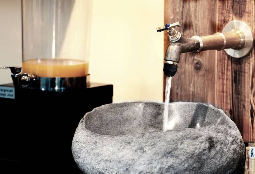 ホテル Linde   24h Self Check In