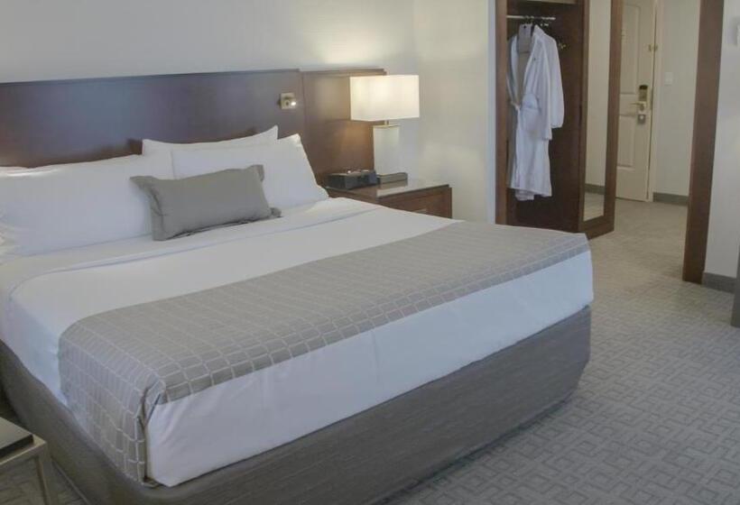 ホテル Lord Elgin