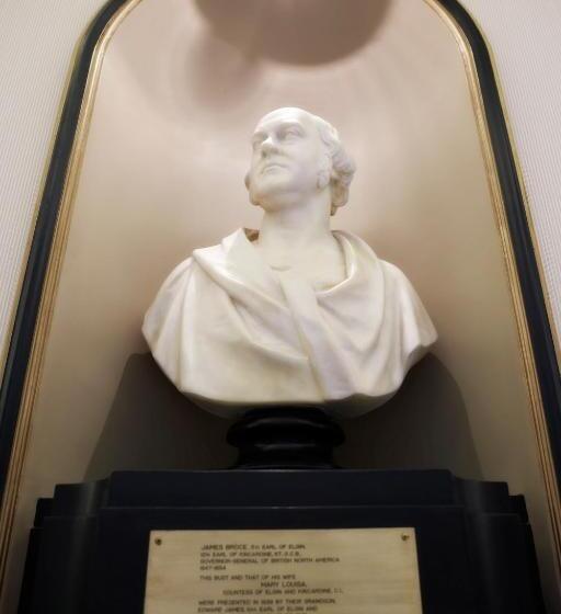 ホテル Lord Elgin