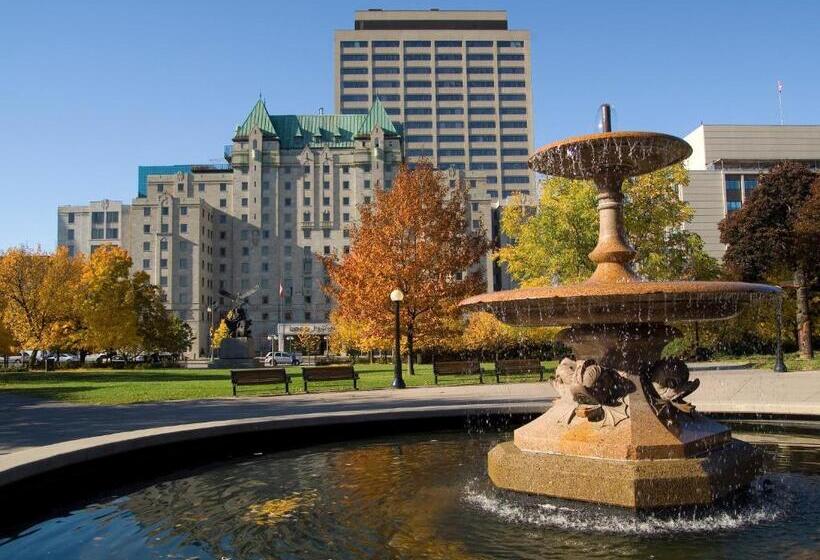 ホテル Lord Elgin